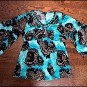 Venus women’s size XL top